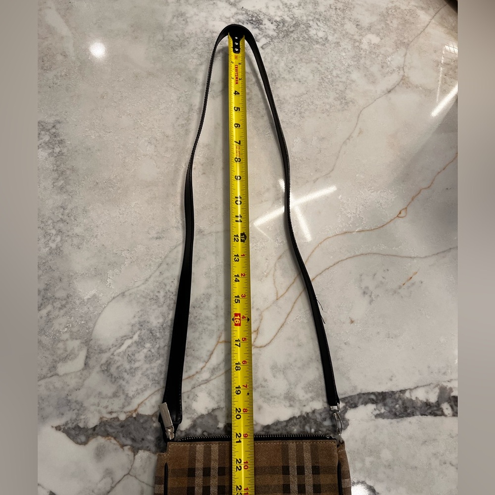 Burberry Brown Vintage Nova Check Messenger Crossbody with Black Strap - Picture 13 of 13
